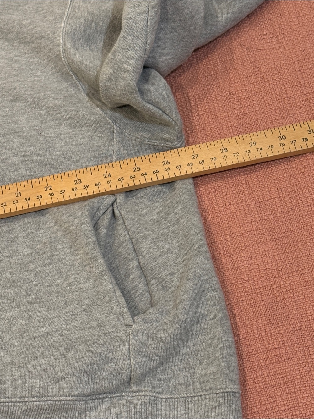 Snoopy XXL Gray Hoodie with front pockets - peanuts by Schulz - Picture 8 of 13